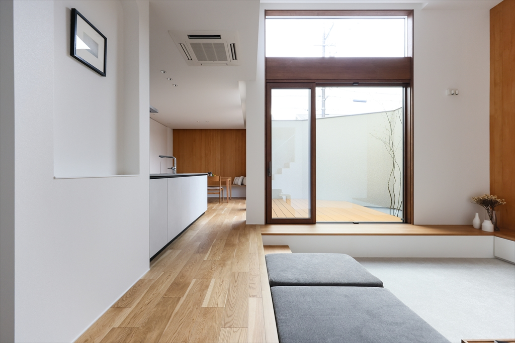 富山の気候に対応した高性能デザイン住宅