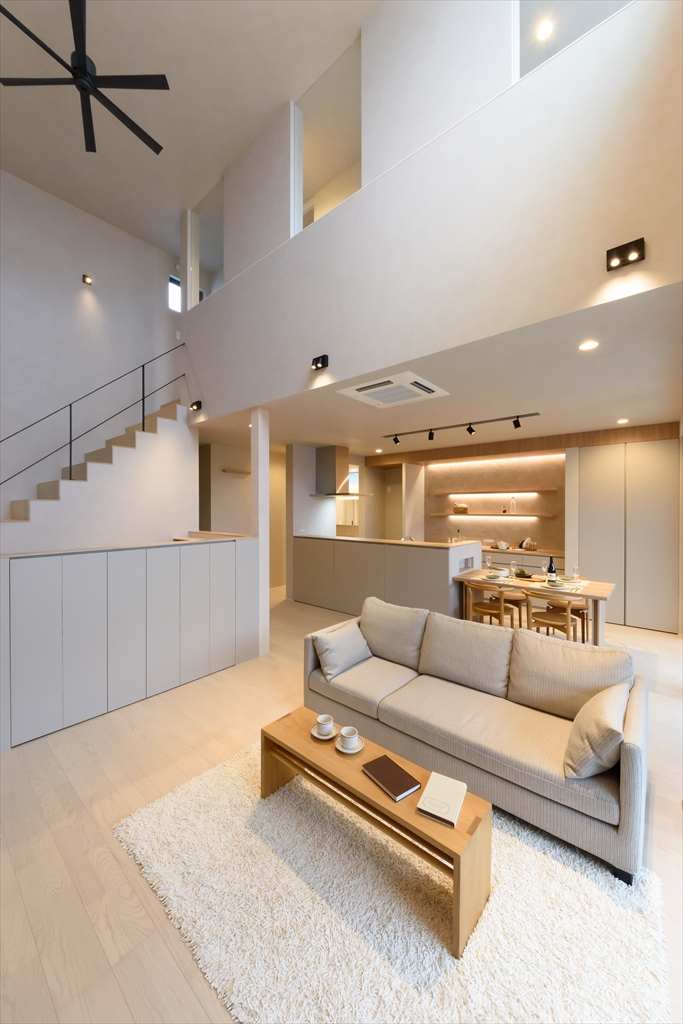 空間の広がりを生み出すテクニック